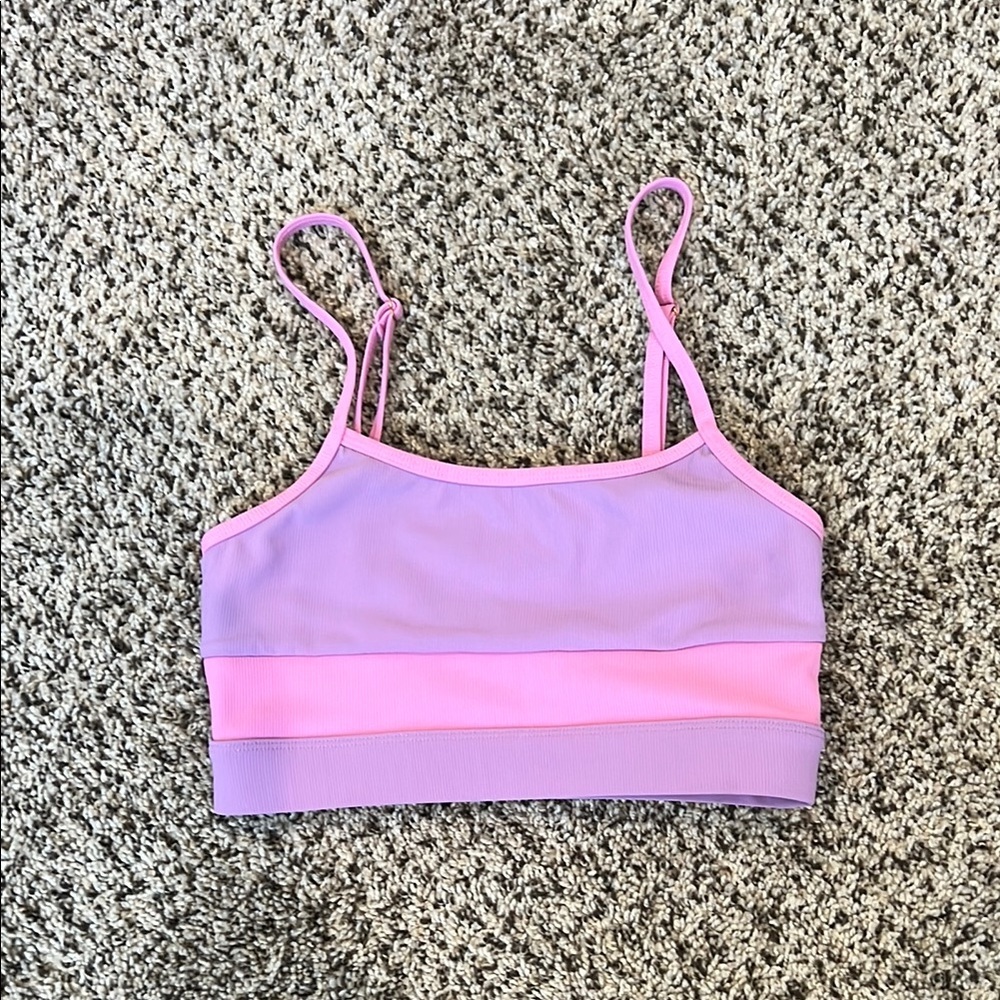 EUC WILO sports bra. Size XS